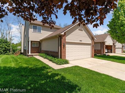 10313 Northvalley Ct, Hartland, MI, 48353