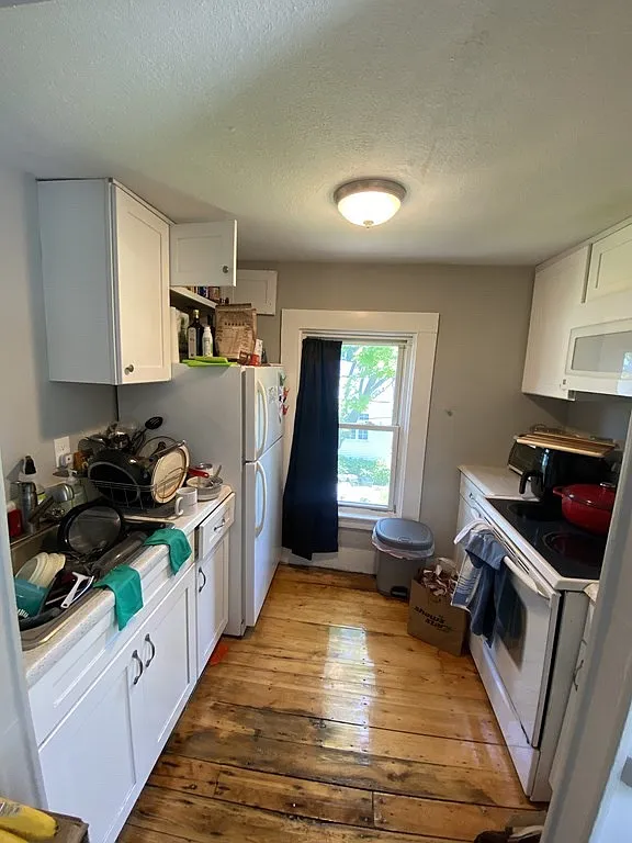 104 W Emerson St — Photo 4