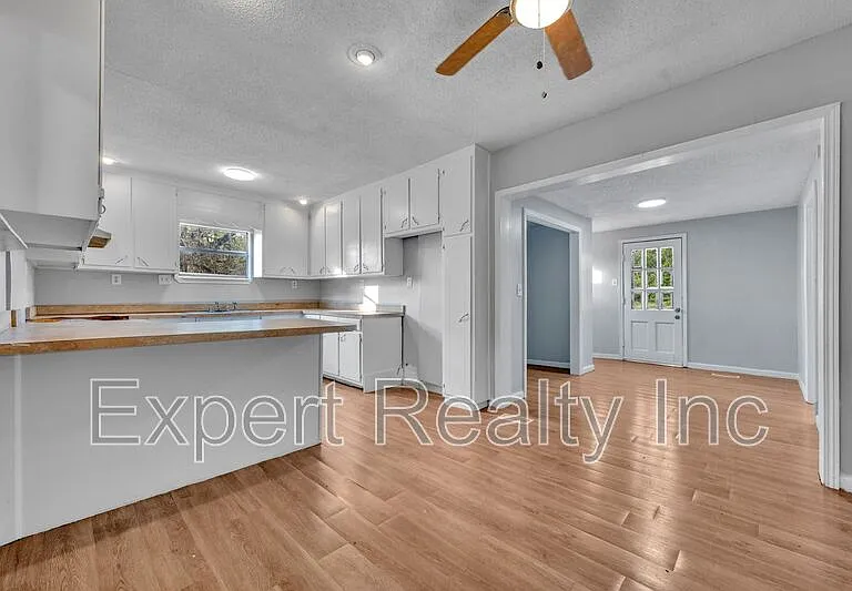 616 Rutledge Dr — Photo 16
