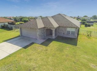 677 Cordova Loop, Seguin, TX 78155