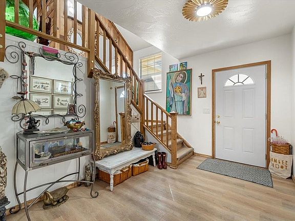 4th image of 237 3rd St