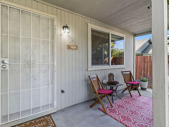 3rd image of 3238 SW Lava Ave