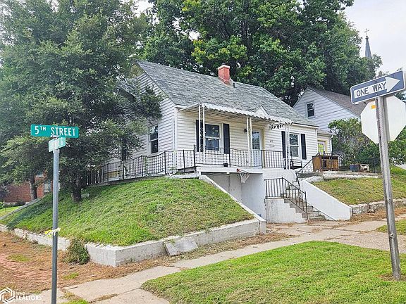 2nd image of 623 5th St