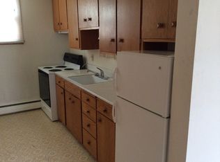 2601 9th St N APT 3, Fargo, ND 58102