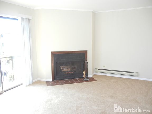 3rd image of 1846 N Goodwin Dr #9-3A