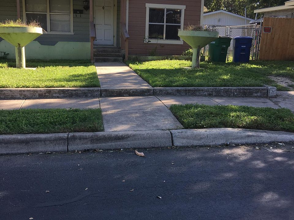 1st image of 304 Cliff Ave