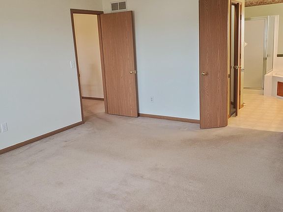 4th image of 2406 Hutcheson Ct