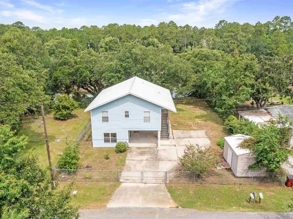 5770 Trout Bayou Cir, Milton, FL 32583