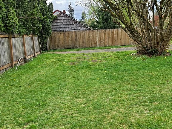 2nd image of 4523 16th Ave SE