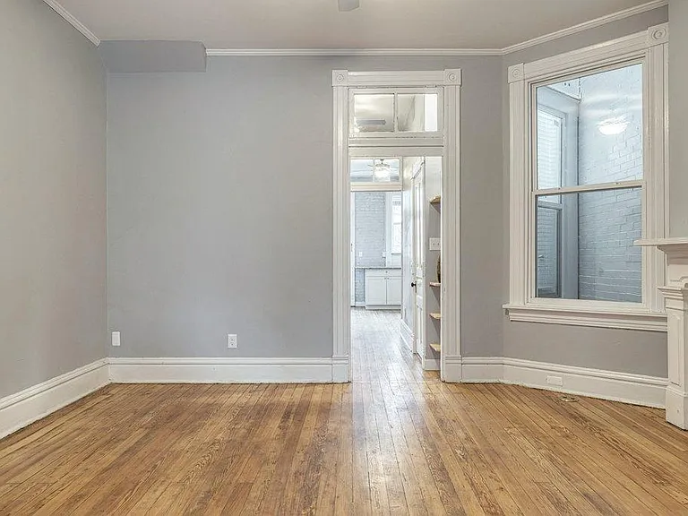 Middle room before you get to the kitchen