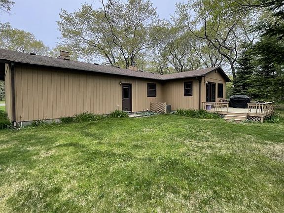 2nd image of 6790 Lakewood Dr