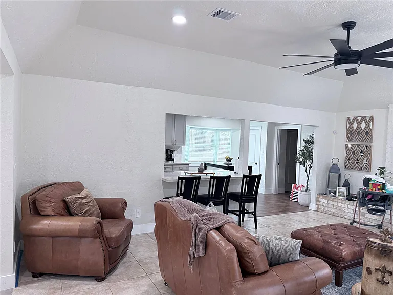 4012 Chile Dr — Photo 29