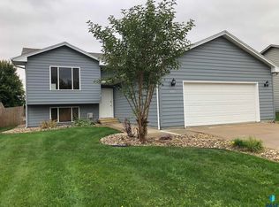 6905 W 66th St, Sioux Falls, SD 57106