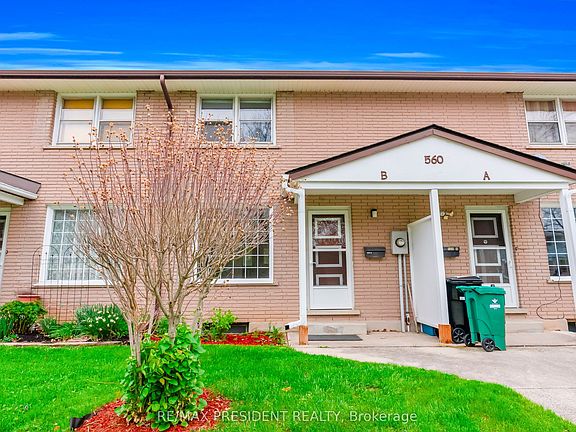 5th image of 564 Brookhaven Cres