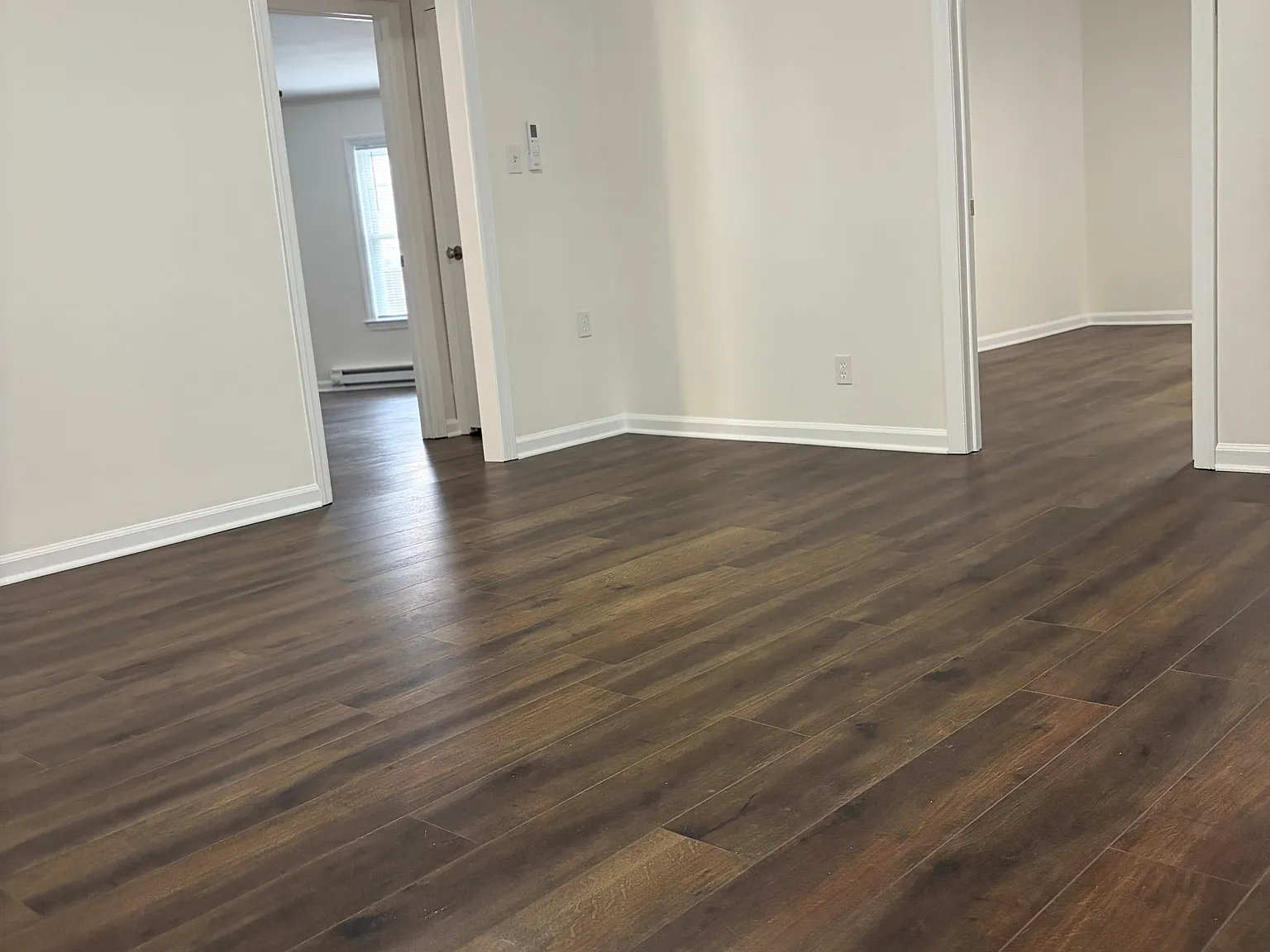 2 bed, 950 sqft, $2,850 — Photo 2