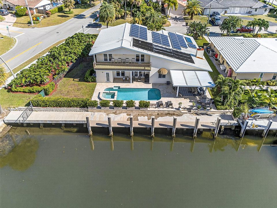 1st image of 3851 NE 26th Avenue
