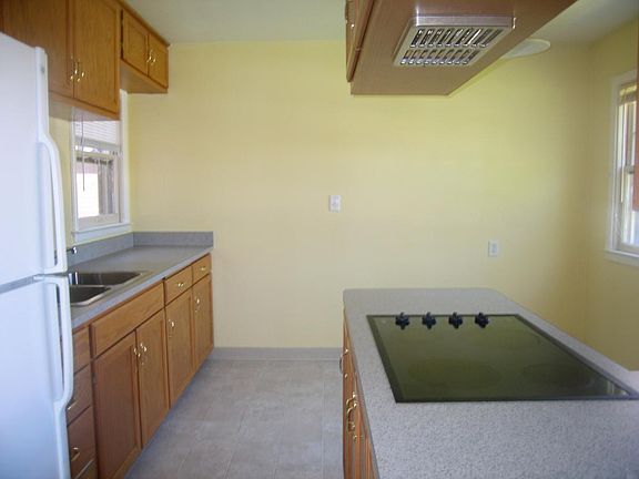 3rd image of 1730 D St #House