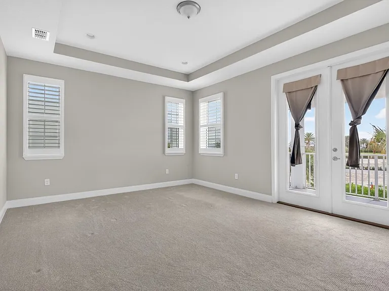 527 Marquesa Cir — Photo 20