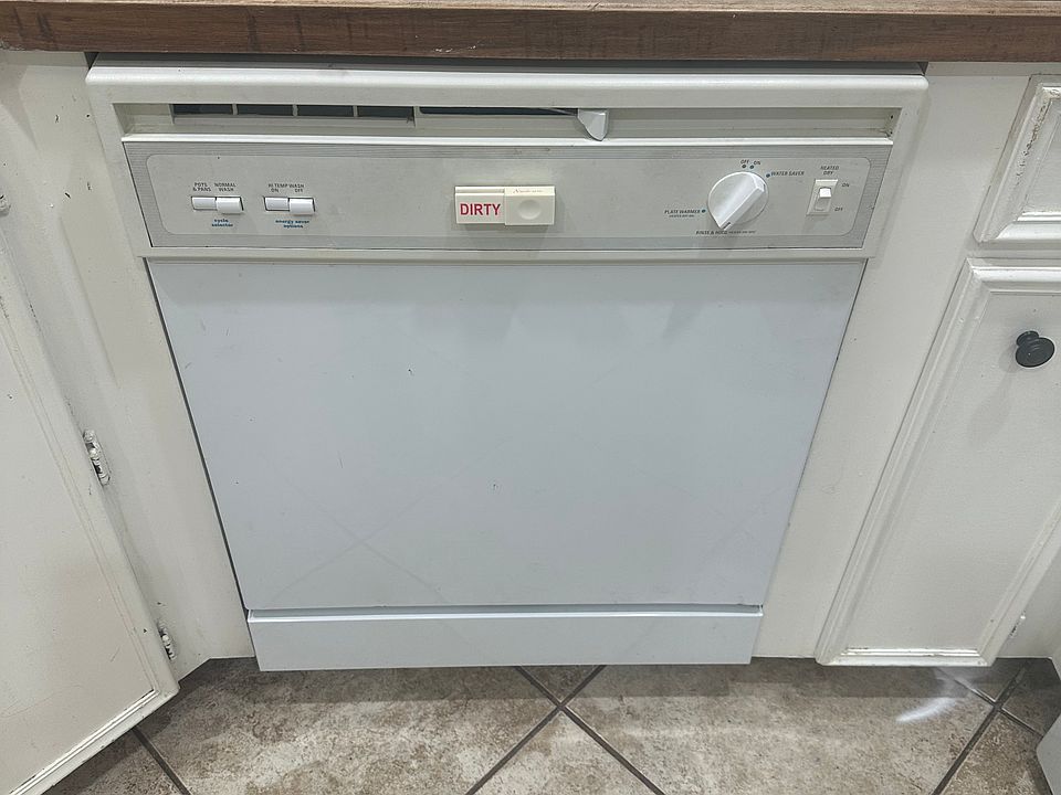 1st image of 1071 Cassidy Ln