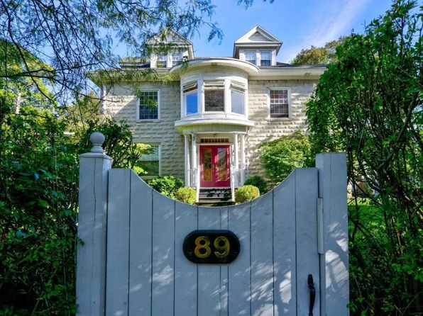 89 N Pine Ave #2