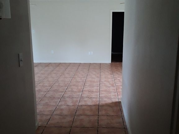 3rd image of 209 Ponderosa Dr