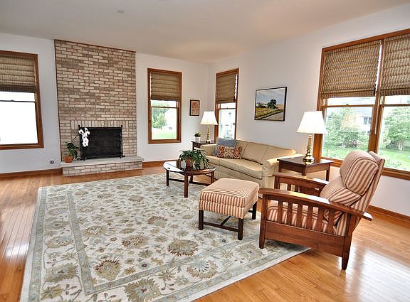4th image of 1315 Caribou Ln