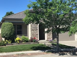 409 Decanter Cir, Windsor, CA 95492