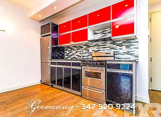 5th image of 276 Jefferson St #1B