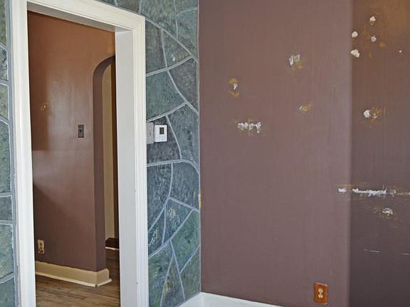 5th image of 926 N Fulton Ave