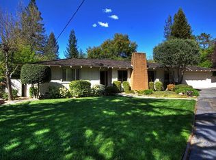 27 Ross Dr, Moraga, CA 94556
