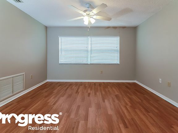 3rd image of 4210 NW 53rd Ct