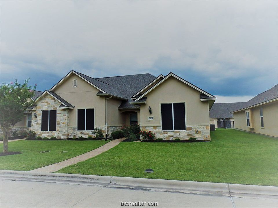 1st image of 3808 Blackhawk Ln