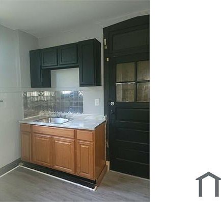 2nd image of 5213 S Sangamon St APT 2R