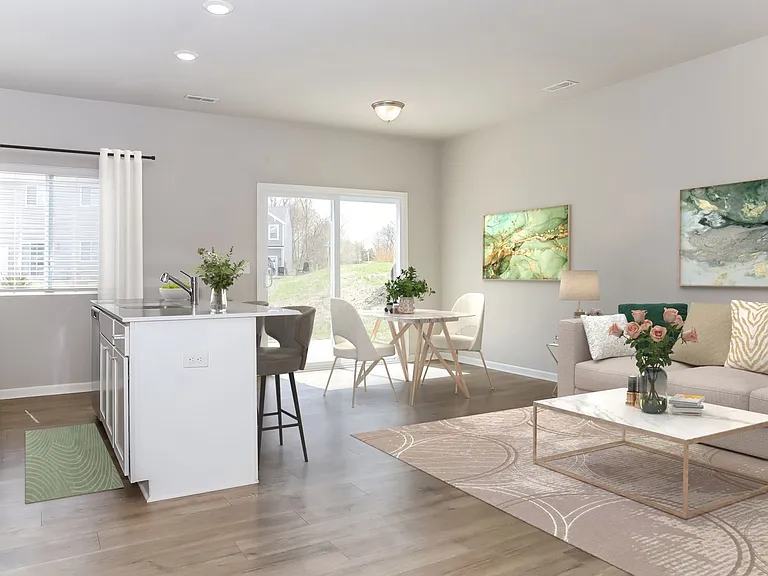 1301 Timber Hollow Ct — Photo 8