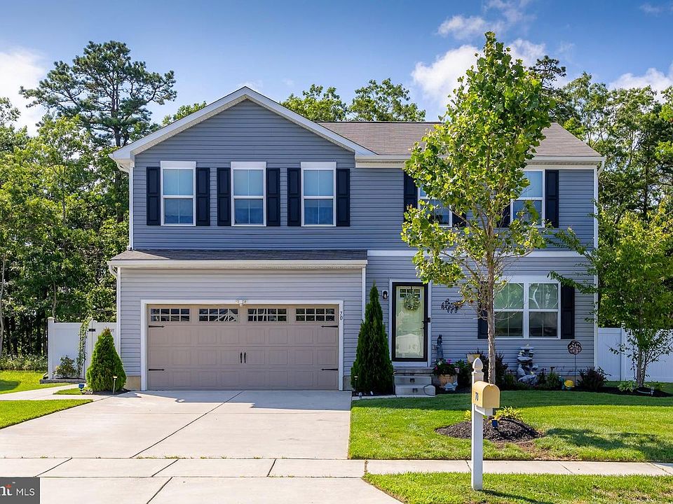 1st image of 70 Galleria Dr