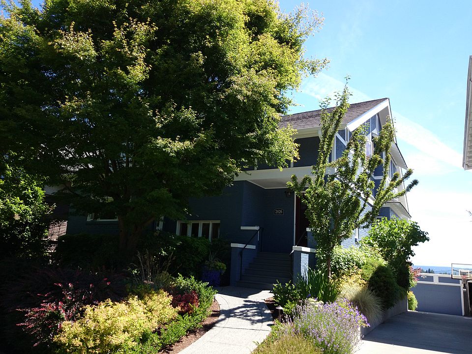 1st image of 2826 10th Ave E