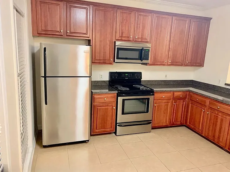 1814 Ed Temple Blvd — Photo 10