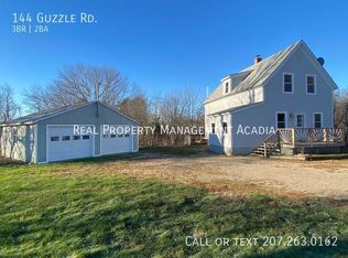 144 Guzzle Rd, Gouldsboro, ME 04607