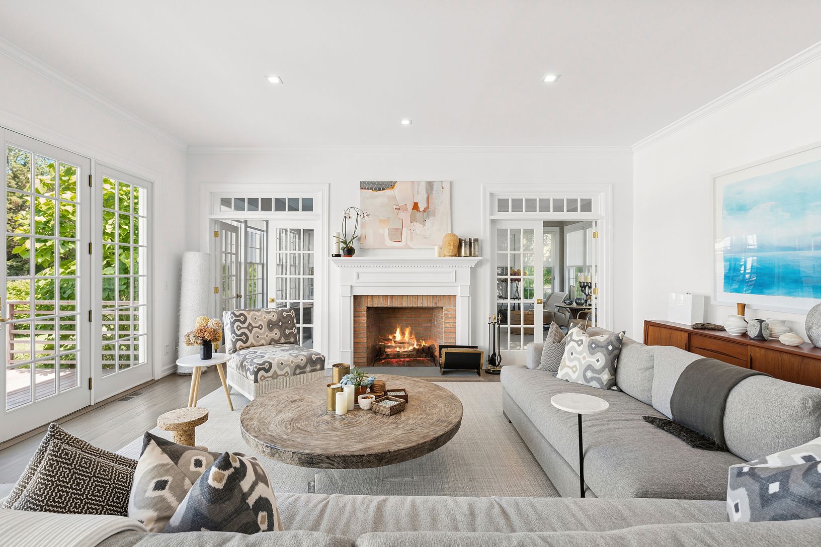 Beautifully scaled Family Room