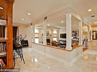 10711 Connor Dr, Williamsport, MD 21795