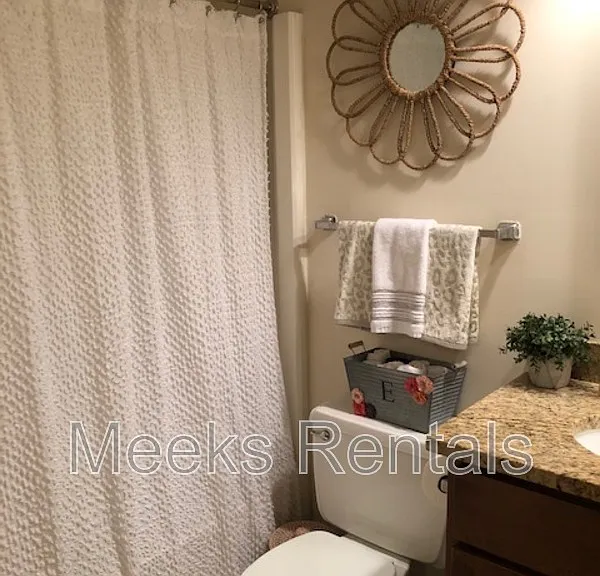1655 6th Ave #101 — Photo 2