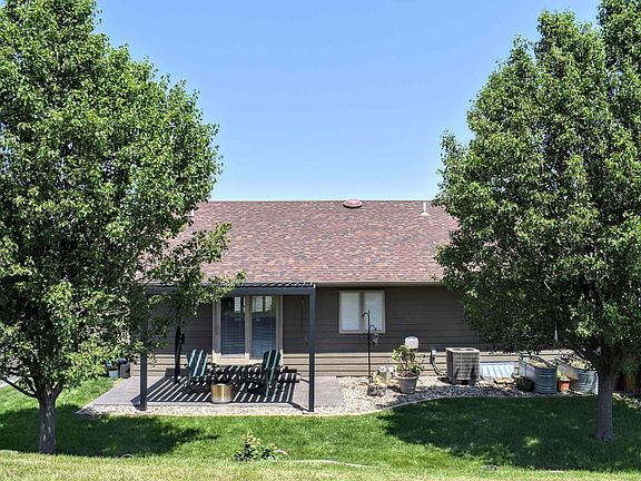 5th image of 4751 Birch Way
