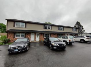 700 High Street Ext APT D, Thomaston, CT 06787