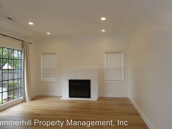 4th image of 526 Lincoln Ave #11445495
