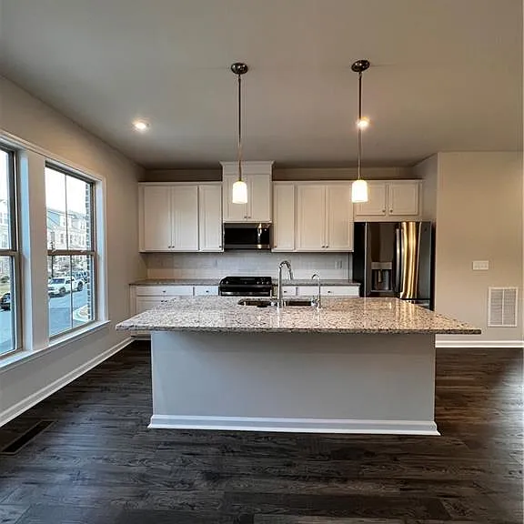 3597 Hidden Valley Cir — Photo 14