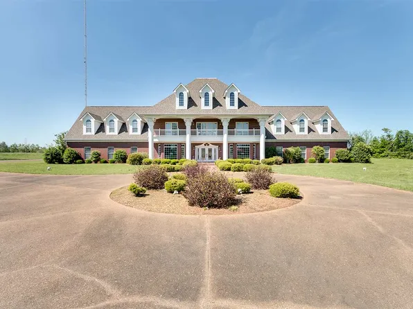 1125 Alamo Gadsden Rd, Alamo, TN 38001