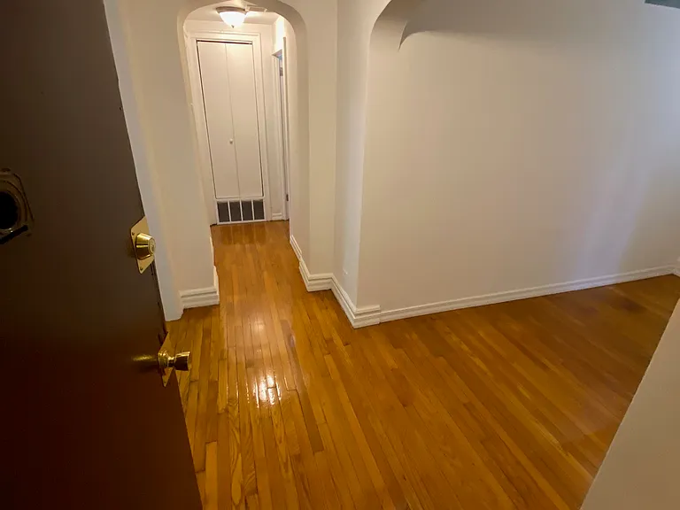 5001 W Monroe St #110-3 — Photo 2