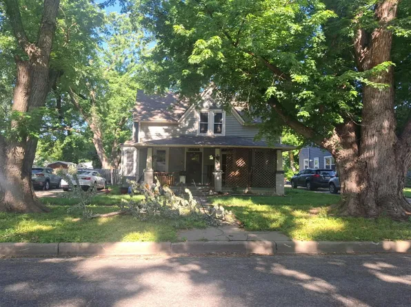935 NE Forest Ave, Topeka, KS 66616