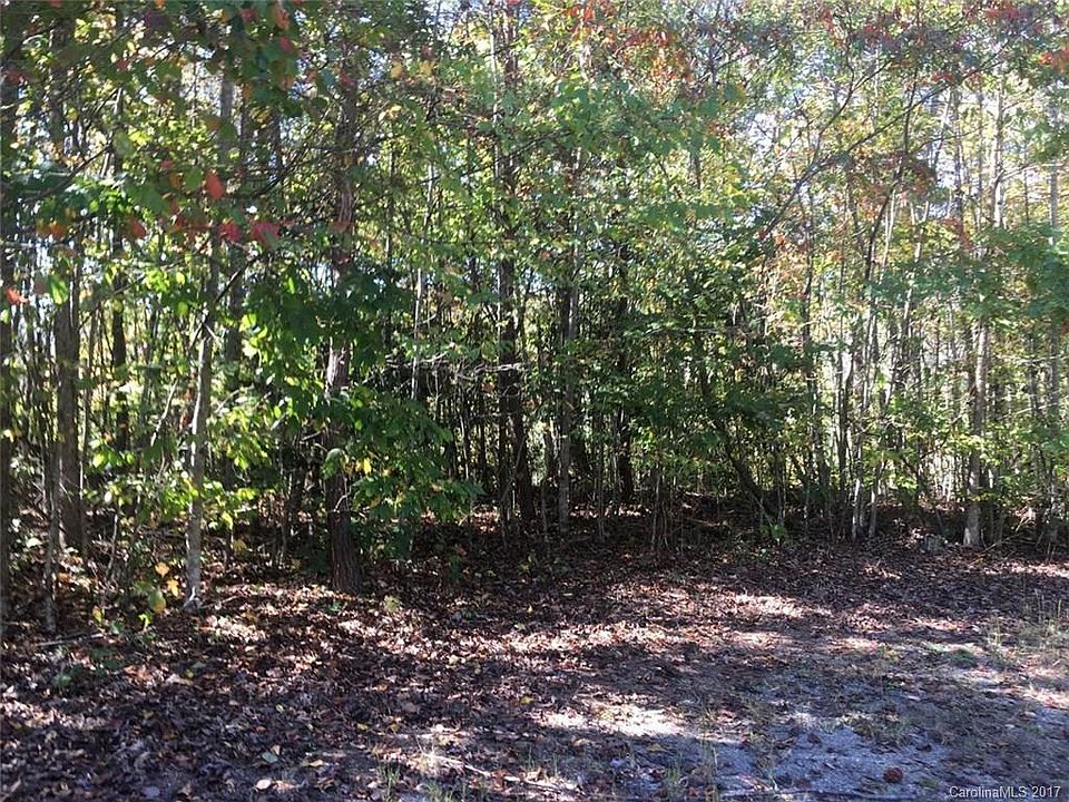 2nd image of 18 Sunshine Acres