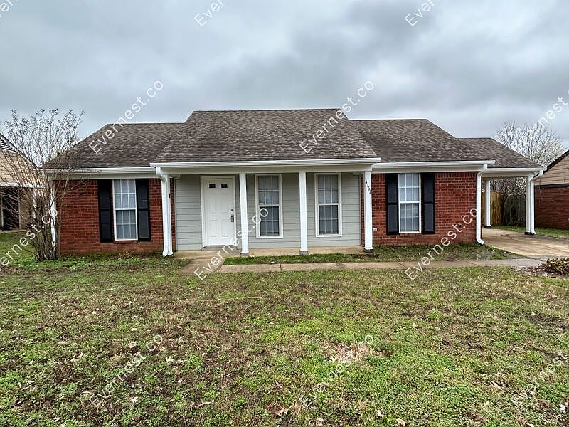 1st image of 4162 Blackstone Dr